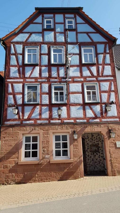 Brunnenputzer Pension Restaurant Kulsheim Exterior foto